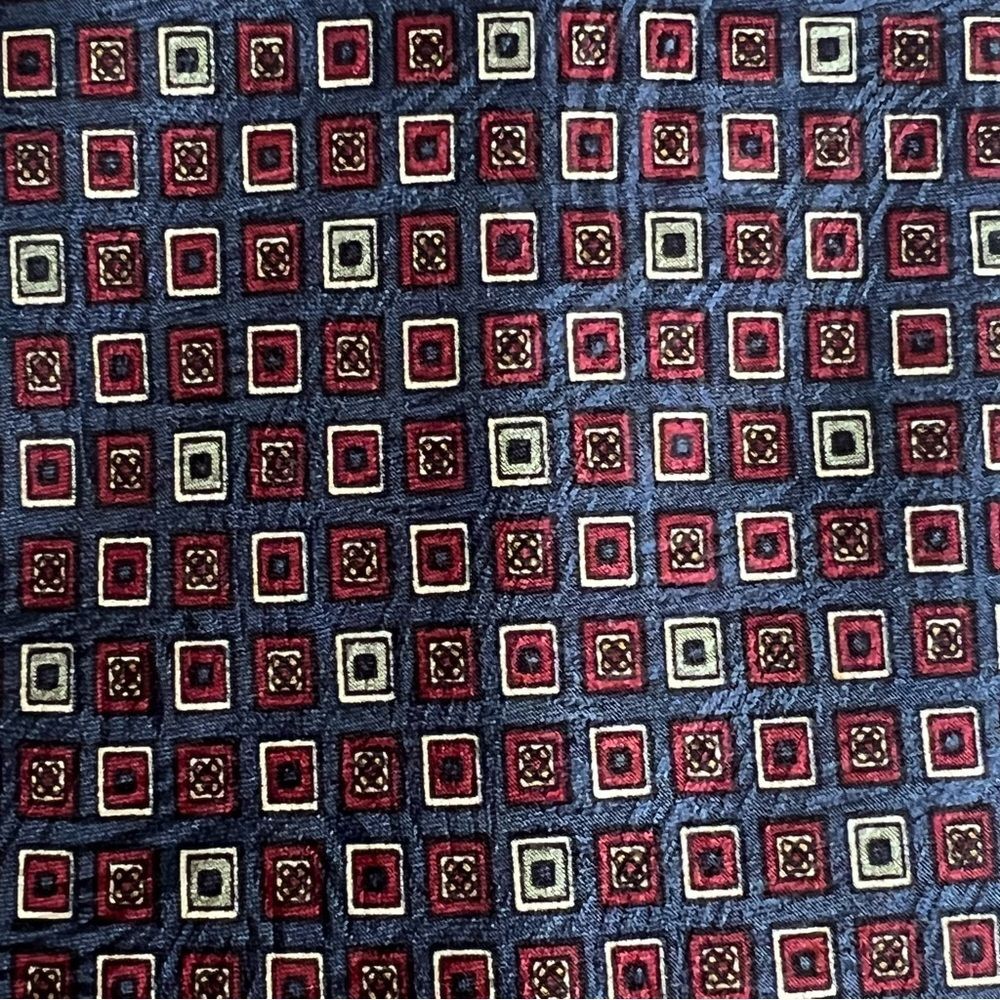 Pierre BALMAIN‎ 100% Silk Handmade Designer Tie Burgundy Geometric Retro Necktie - Picture 4 of 10